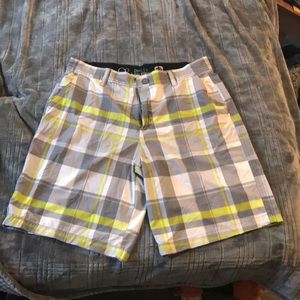 Opflex 4-way stretch shorts